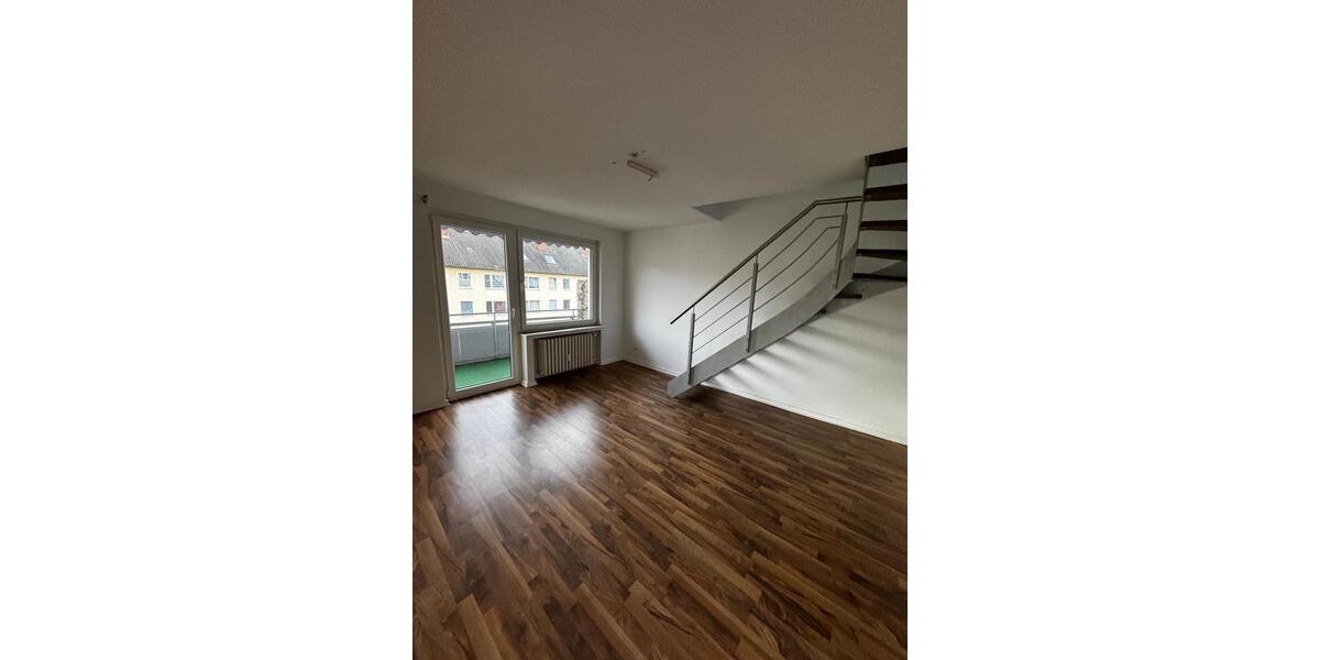 Maisonettenwohnung Hildesheim Itzum-Marienburg - 5 Zimmer, 132 m&sup2;, 1.100&euro; | Angebot:25274399