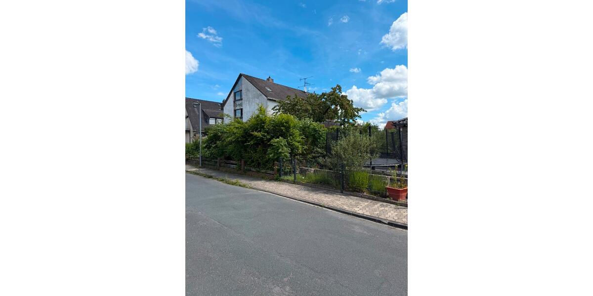 Einfamilienhaus Schwülper - 8 Zimmer, 220 m&sup2;, 259.000&euro; | Angebot:27162853