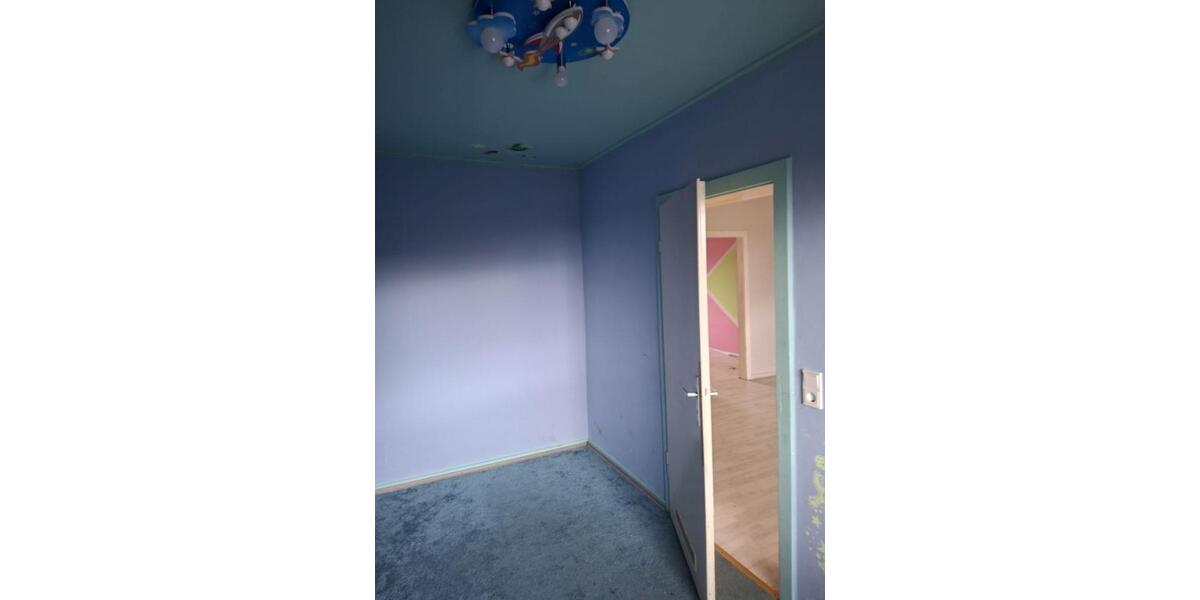 Kleine Eigentumswohnung - provisionsfrei - zu verkaufen 4 zimmer