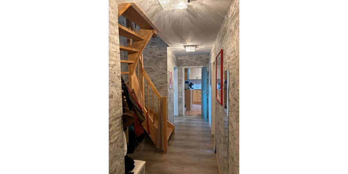 3,5 Zimmer Maisonettewohnung in SZ-Thiede zu verkaufen 3.5 zimmer