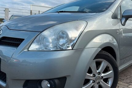 Toyota Corolla Verso 319.000 km 2.490 € Hildesheim 31137