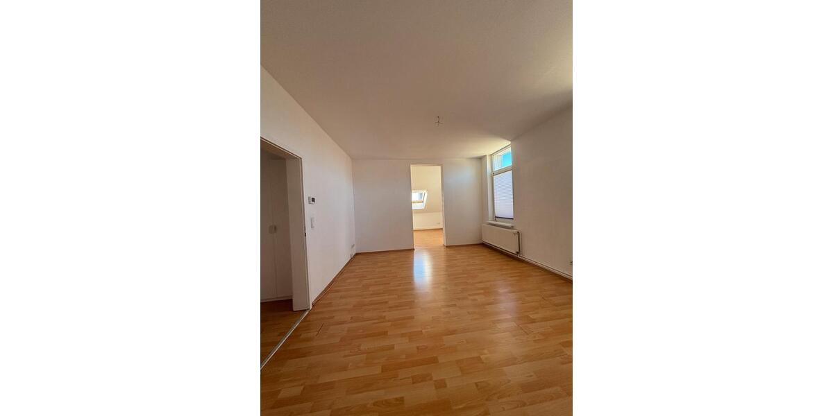 Dachgeschoßwohnung Braunschweig Östliches Ringgebiet - 3 Zimmer, 72 m&sup2;, 770&euro; | Angebot:26061640