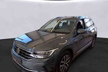 VW Tiguan 49.999 km 27.490 &euro; Braunschweig Wenden 38110