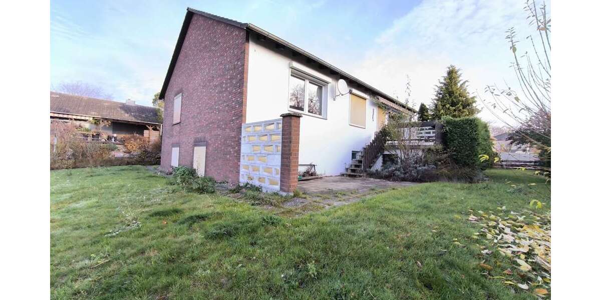 Einfamilienhaus Wolfenbüttel OT Ahlum Ahlum - 5 Zimmer, 148 m&sup2;, 320.000&euro; | Angebot:25023536