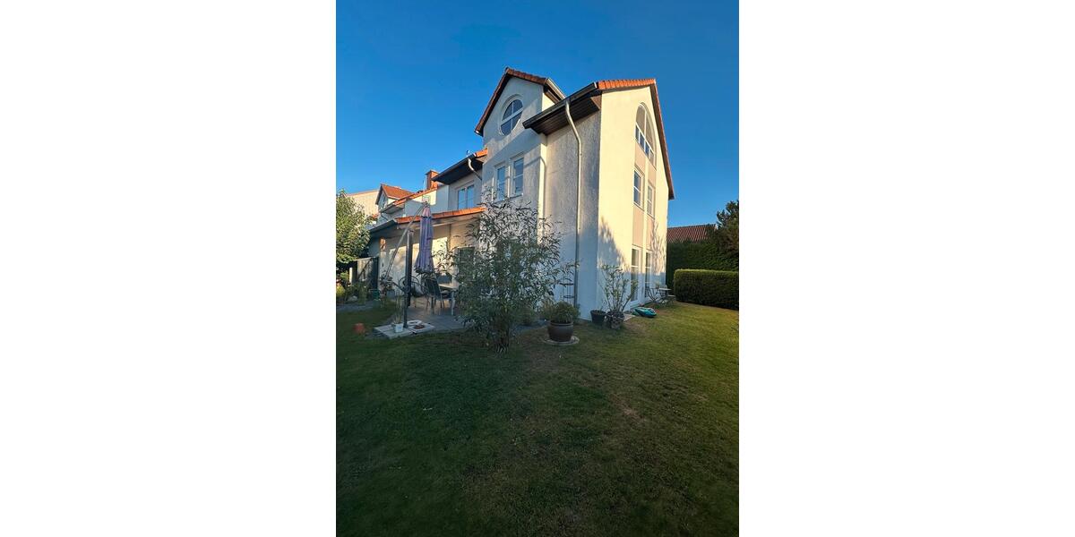 Möbliertes Einfamilienhaus 5 zimmer