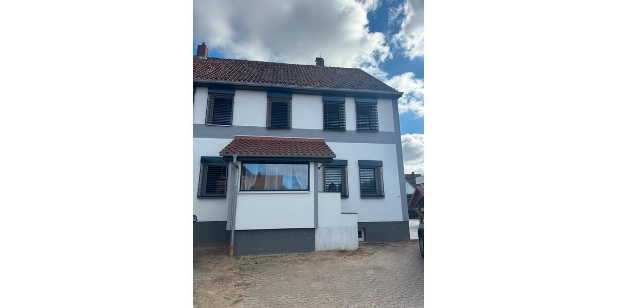 Einfamilienhaus Edemissen - 8 Zimmer, 220 m&sup2;, 525.000&euro; | Angebot:26712445