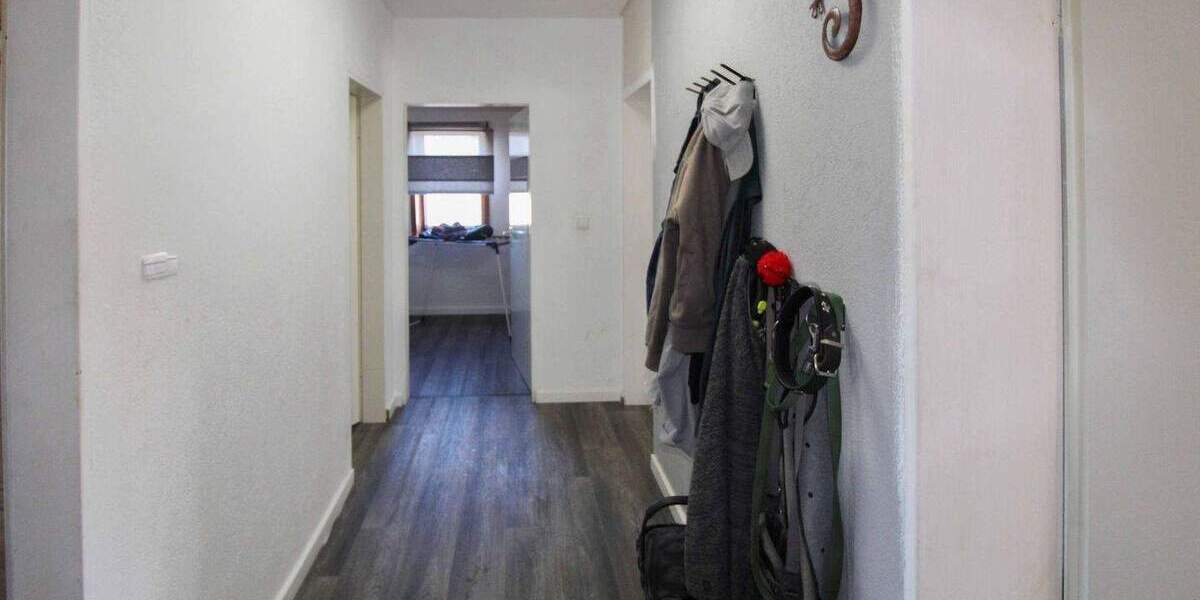 Etagenwohnung Braunschweig Querum - 3 Zimmer, 69 m&sup2;, 129.500&euro; | Angebot:25070388