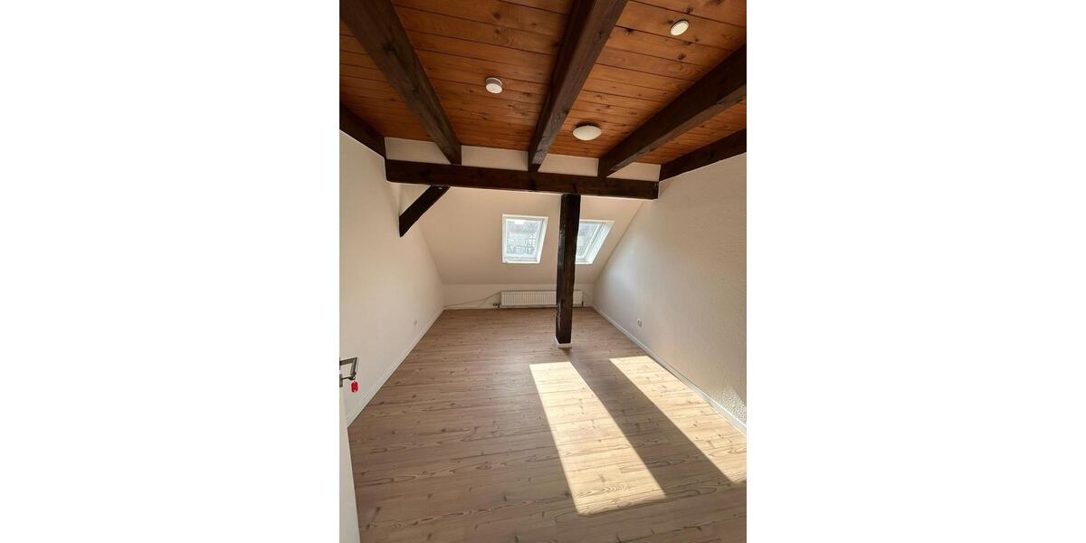 Maisonettenwohnung Algermissen - 6 Zimmer, 160 m&sup2;, 1.050&euro; | Angebot:24841248