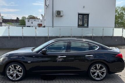 INFINITI M30 269.100 km 8.900 € Salzgitter-Lebenstedt 38226