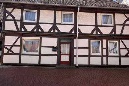 Haus Salzgitter Bad Ortschaft Südost - 4 Zimmer, 140 m&sup2;, 277.000&euro; | Angebot:27650476
