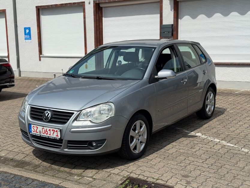 VW Polo 159.000 km 3.990 € Salzgitter 38229