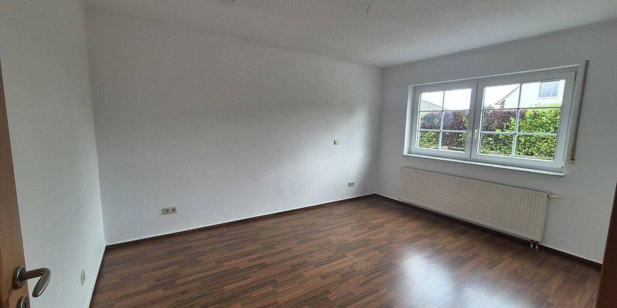 Etagenwohnung Ilsede Gadenstedt - 4 Zimmer, 135 m&sup2;, 1.250&euro; | Angebot:26794380