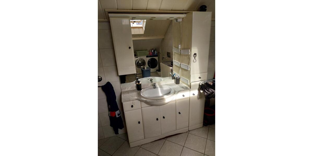 Etagenwohnung Braunschweig Östliches Ringgebiet - 4 Zimmer, 150 m&sup2;, 1.100&euro; | Angebot:26533699