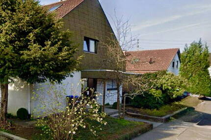 Zwei Familienhaus in ruhiger Lage am Ortsrand