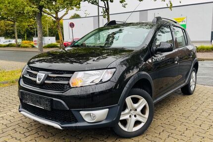 Dacia Sandero 80.000 km 7.750 € Goslar 38640