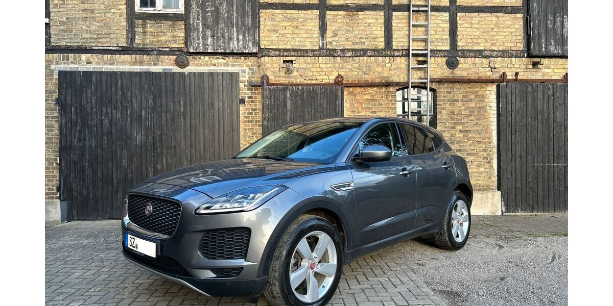 Jaguar E-Pace 95.700 km 20.900 &euro; Salzgitter 38259