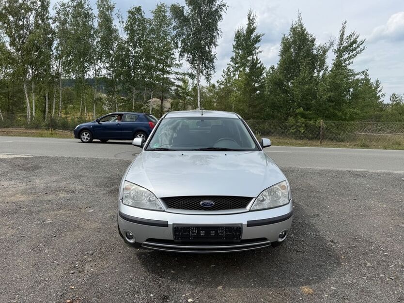 Ford Mondeo 190.000 km 1.490 € Goslar 38644