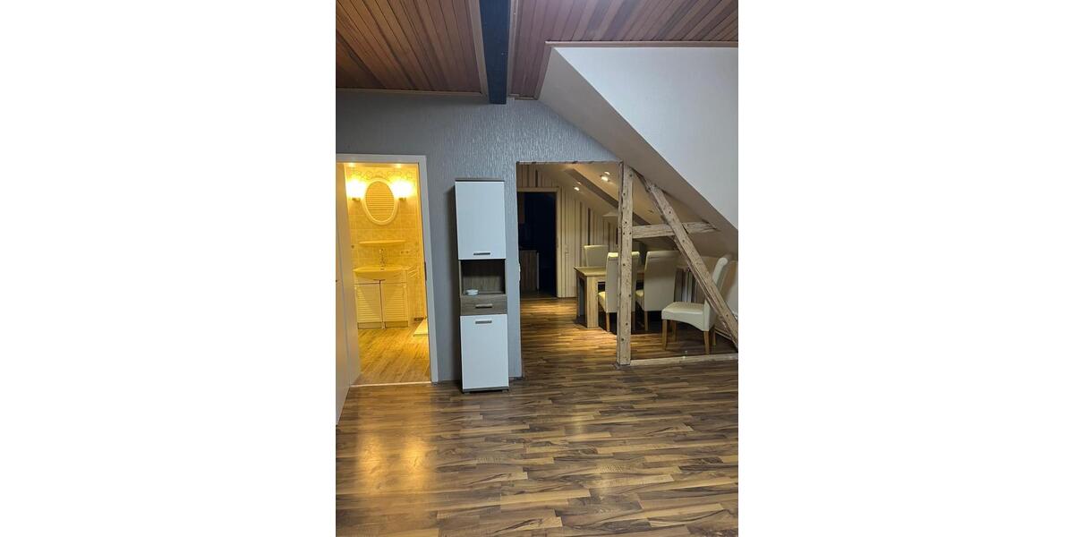 Dachgeschoßwohnung Goslar Immenrode - 4 Zimmer, 80 m&sup2;, 750&euro; | Angebot:26277732