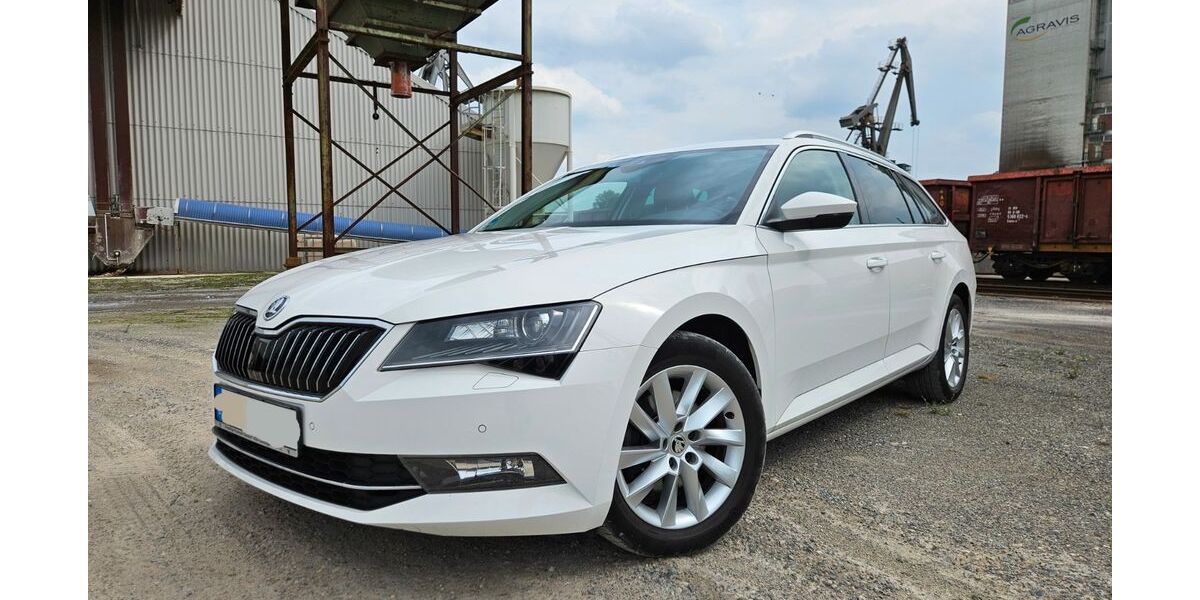 Skoda Superb 88.000 km 18.499 &euro; Vechelde 38159