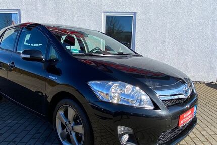 Toyota Auris 189.000 km 7.990 &euro; Goslar 38644