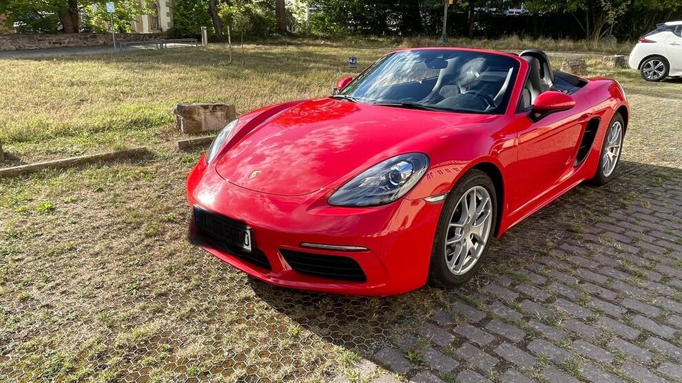 Porsche Boxster 34.000 km 57.200 € Hildesheim 31134