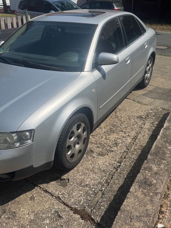 Audi A4 240.000 km 1.100 € Hildesheim 31137