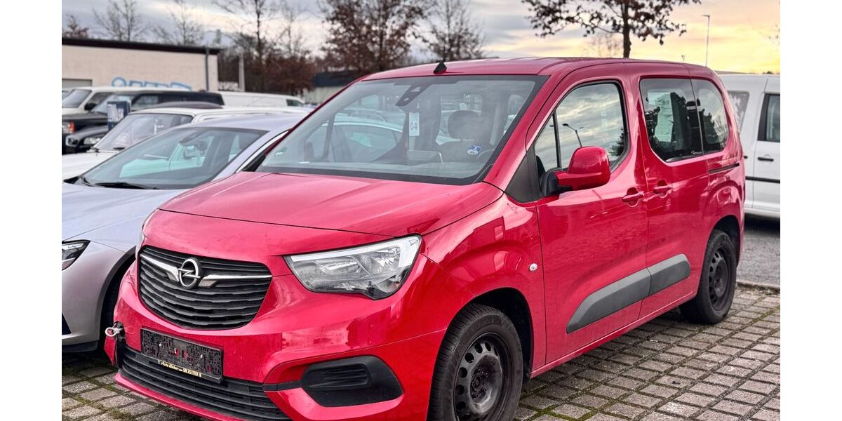 Opel Combo 99.000 km 6.990 &euro; Salzgitter 38229