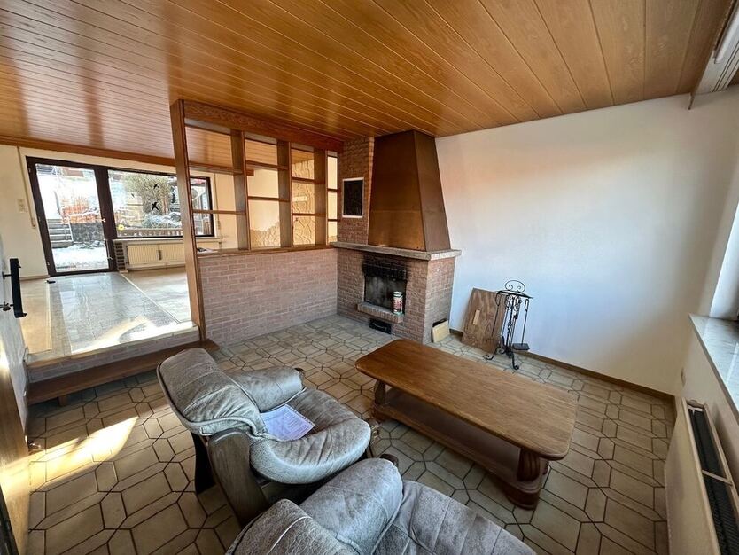 Großzügiges Wohnen mit tollem Weitblick 9 zimmer