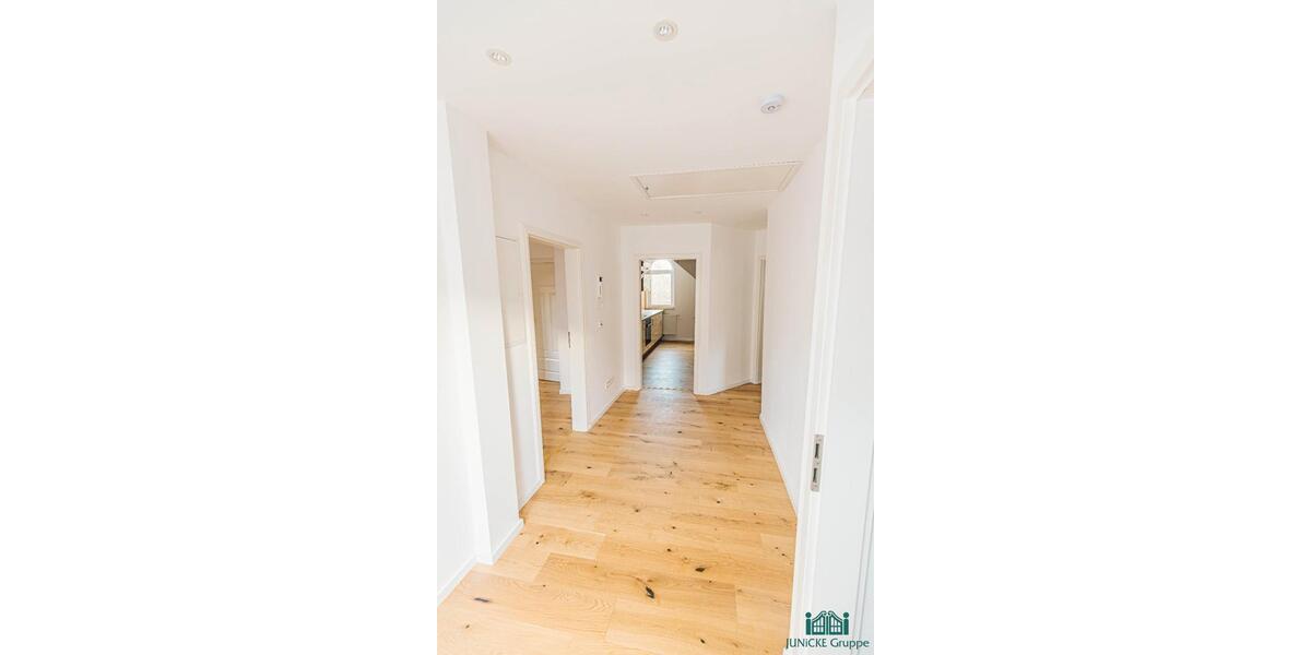 Dachgeschoßwohnung Goslar - 3 Zimmer, 75 m&sup2;, 1.190&euro; | Angebot:26479614
