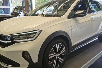 VW Taigo 74.271 km 15.990 &euro; Braunschweig 38122