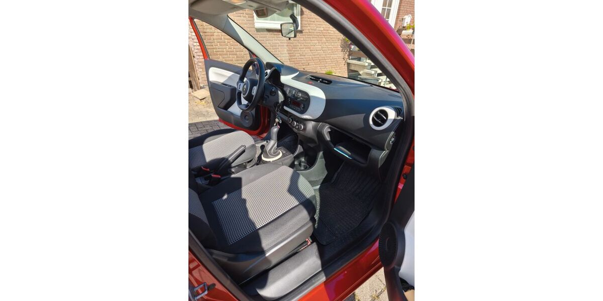 Renault Twingo 50.200 km 5.650 € Heere 38277