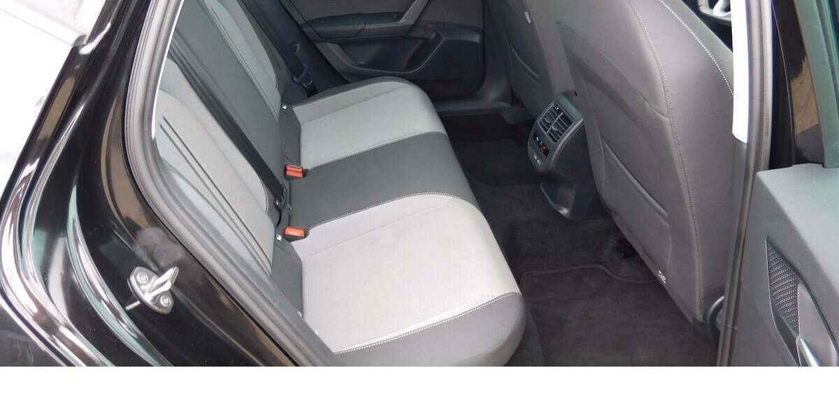 Seat Leon 1.0 Style TSI BMT LED Klima Navi 16.600 km 17.990 &euro; Vordorf 38533