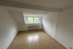 Dachgeschoßwohnung Hildesheim - 3 Zimmer, 102 m&sup2;, 775&euro; | Angebot:24890469