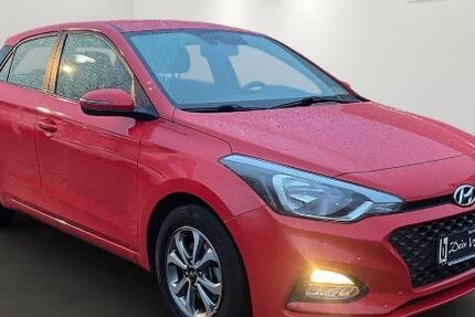 Hyundai i20 55.328 km 13.490 € Wolfenbüttel-Halchter 38304