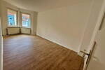 Altbau-Charme Nordstadt: 2-ZKB, Balkon inkl. Einbauküche