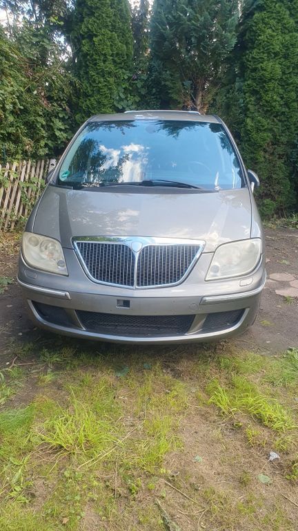 Lancia Phedra 180.000 km 1.000 € Braunschweig 38124