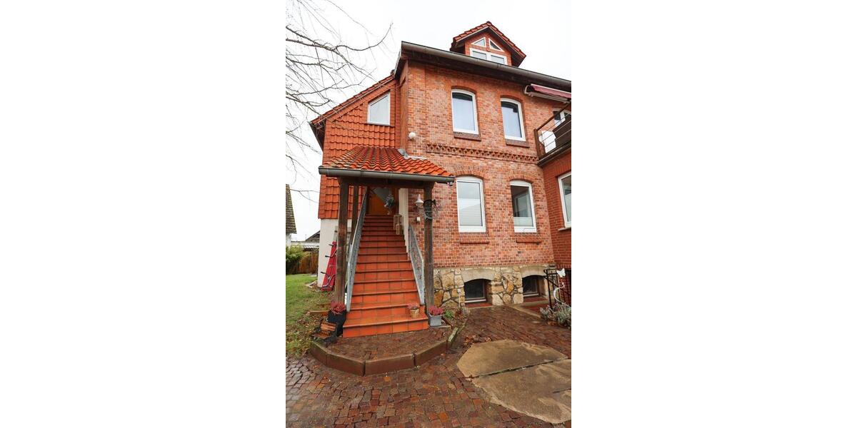 Doppelhaushälfte Schellerten - 4 Zimmer, 170 m&sup2;, 300.000&euro; | Angebot:24619675