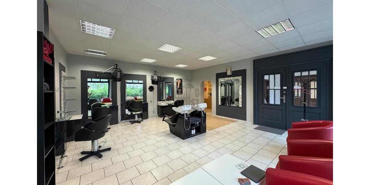 Friseursalon oder Einzelhandel? Flexibles Ladenlokal in Salzgitter-Bad zimmer