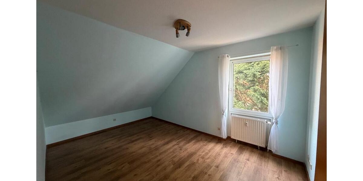 Etagenwohnung Schwülper - 5 Zimmer, 103 m&sup2;, 297.000&euro; | Angebot:27258900
