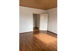 Helle 3 Zimmer Wohnung mit Balkon