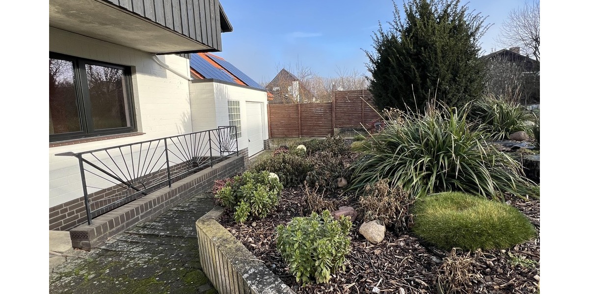 Wohnen und Arbeiten unter einem Dach - Einfamilienhaus Hildesheim Ochtersum | Angebot:23537622