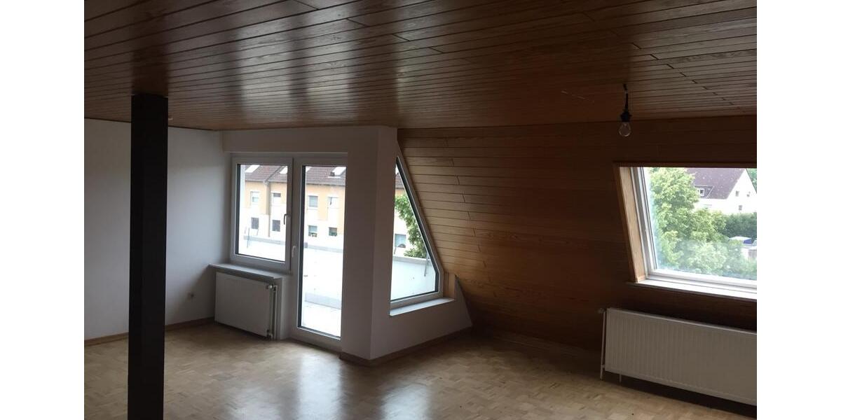 Dachgeschoßwohnung Salzgitter Ortschaft Südost - 3 Zimmer, 63 m&sup2;, 105.000&euro; | Angebot:26236315