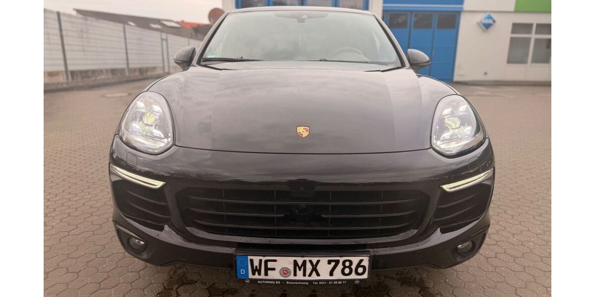 Porsche Cayenne 177.000 km 28.400 &euro; Adersheim 38304