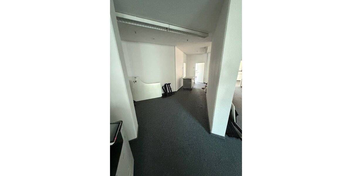 Gewerbeobjekt Braunschweig Innenstadt - 5 Zimmer, 396 m&sup2;, 3.168&euro; | Angebot:25734661