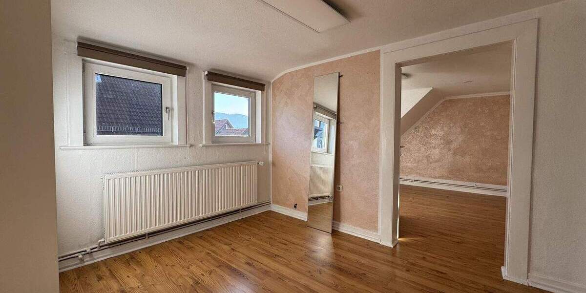 Doppelhaushälfte Goslar Altstadt - 8 Zimmer, 174 m&sup2;, 330.000&euro; | Angebot:25821881