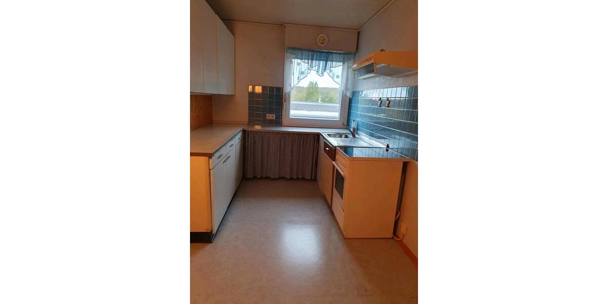 Freistehendes Einfamilienhaus in Oelber a. w. Wg. 6 zimmer