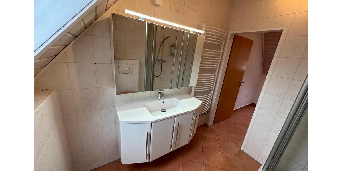 Ab 1. April zu vermieten mit garten, 5 Zimmer in Groß Schwülper 5 zimmer