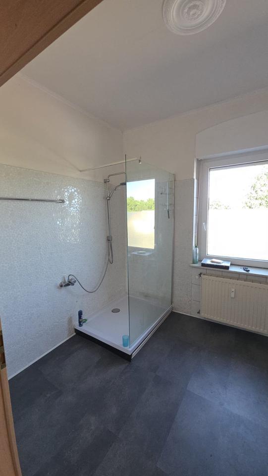 3,5-Zi.-Wohnung kernsaniertes Bad + Garage +Keller+ Garten