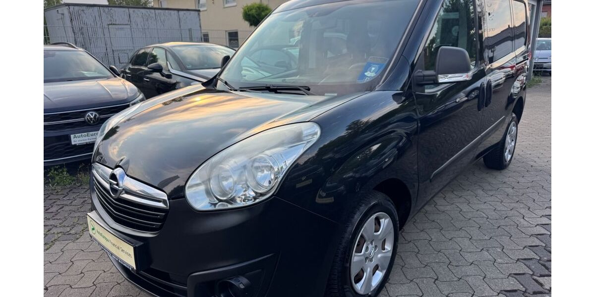 Opel Combo 137.350 km 6.999 &euro; Wolfenbüttel 38304