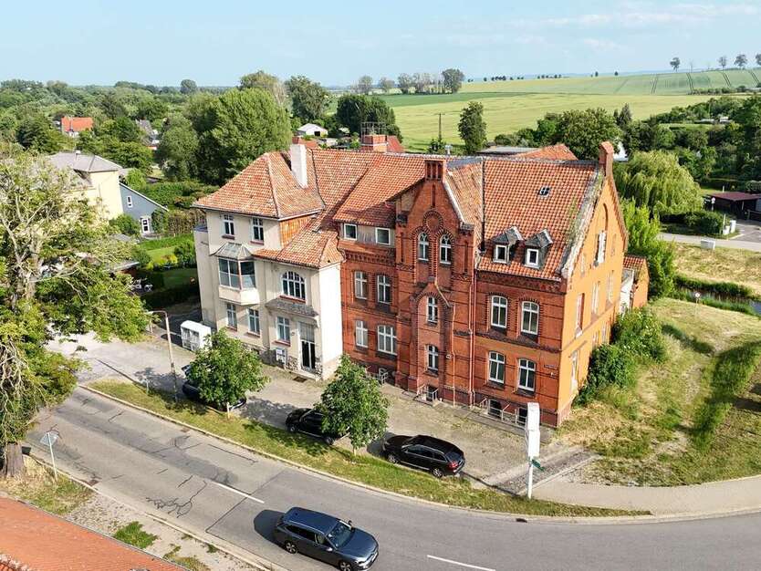 Büro in Osterwieck 339.000 € 650 m²